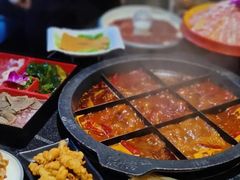 -井格重庆火锅(临平银泰城店)