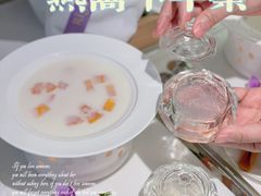 -燕庭·纯燕窝·甜品下午茶(南京西路店)
