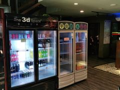 -第三空间·趣味桌游·轰趴.室内CS.剧本杀(大武汉1911店)