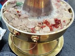 -撒拉人家.酸菜牦牛肉火锅