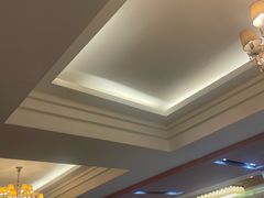 -御满江海鲜酒家(洛溪新城店)