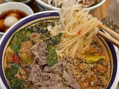 -云阿蛮云南生烫牛肉米线(奉贤路店)