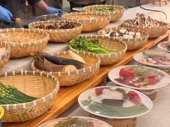 -元一希尔顿酒店·鲜切牛肉火锅禅自助餐厅