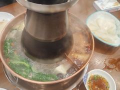 -楼外楼大刀肉传统火锅居(博学路店)