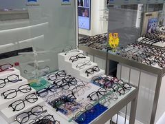 -视康眼镜·蔡司授权店(同乐路广州眼镜城店)