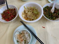 -笨罗卜浏阳菜馆(龙华鹏润达店)