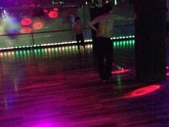 iphone_upload_pic-奔马滚轴溜冰场