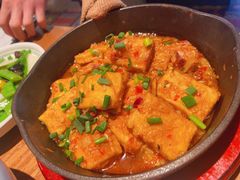 -云海肴·汽锅鸡·云南菜(天山百盛优客店)