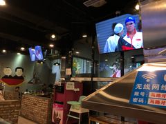 -马路牙子烧烤音乐酒馆(望京店)