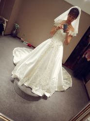 -拉瑞娜LaReine婚纱礼服高级定制