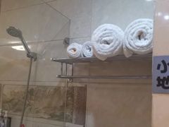 -德全心悦酒店(北京金台路地铁站店)