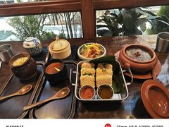 -银米·云南传统过桥米线(双廊黑金冠店)