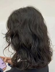 -iu潮牌·SALON