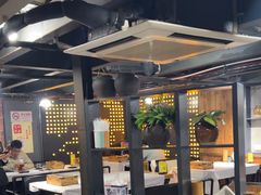 -云晓光头烧烤吧(盛夏店)