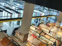 -百安居装修建材卖场(南山店)