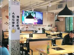 大堂-新疆烧烤王(广灵店)