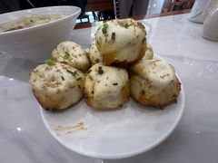 -老西白点心店