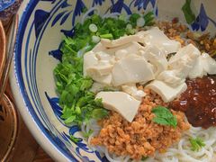 豆花米线-蜗牛小馆醉乡民谣云南菜(惠新西里店)