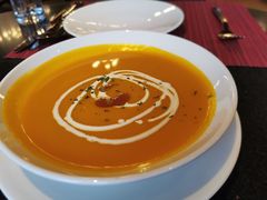 -WOLFGANG PUCK KITCHEN & BAR(迪士尼小镇店)
