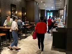 -星巴克臻选(南京金茂览秀城店)