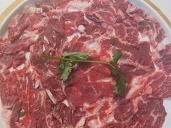 现切极品鲜牛肉-香佰里重庆火锅(恒力博纳广场店)