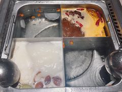 经典麻辣锅底-海底捞火锅(奥体南路店)