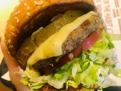 -The Habit Burger Grill 哈比特汉堡(复兴soho店)
