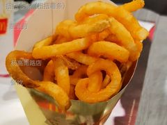 扭扭金条（扭扭薯条）-麦当劳(杨高南路店)