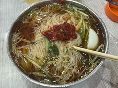 -三姐妹冷面馆(保卫路店)