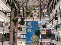 -梅龙镇广场