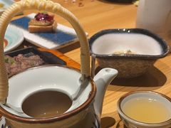 -花和海鲜自助(梅江店)