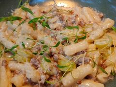 青提香肠芝士二指面-夏朵餐厅(丁香店)