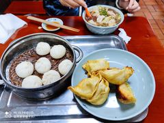 鲜肉锅贴/只-味一早餐(新芝路店)