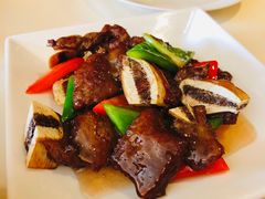 梅酱牛仔骨-利苑酒家(合景国际金融广场店)