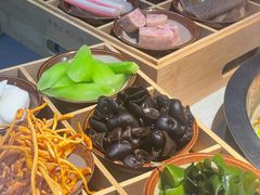 -芈重山老火锅(广州首店)