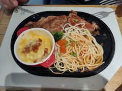 -豪客来牛排(人民东路店)
