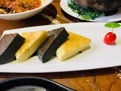 粗粮双色小米糕-广东道至正餐厅(区庄店)