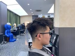 点击看大图 -MOVAN HAIR莫凡匠人发型屋
