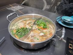 -老城鲜·小海鲜贝贝煲火锅(壹方城店)