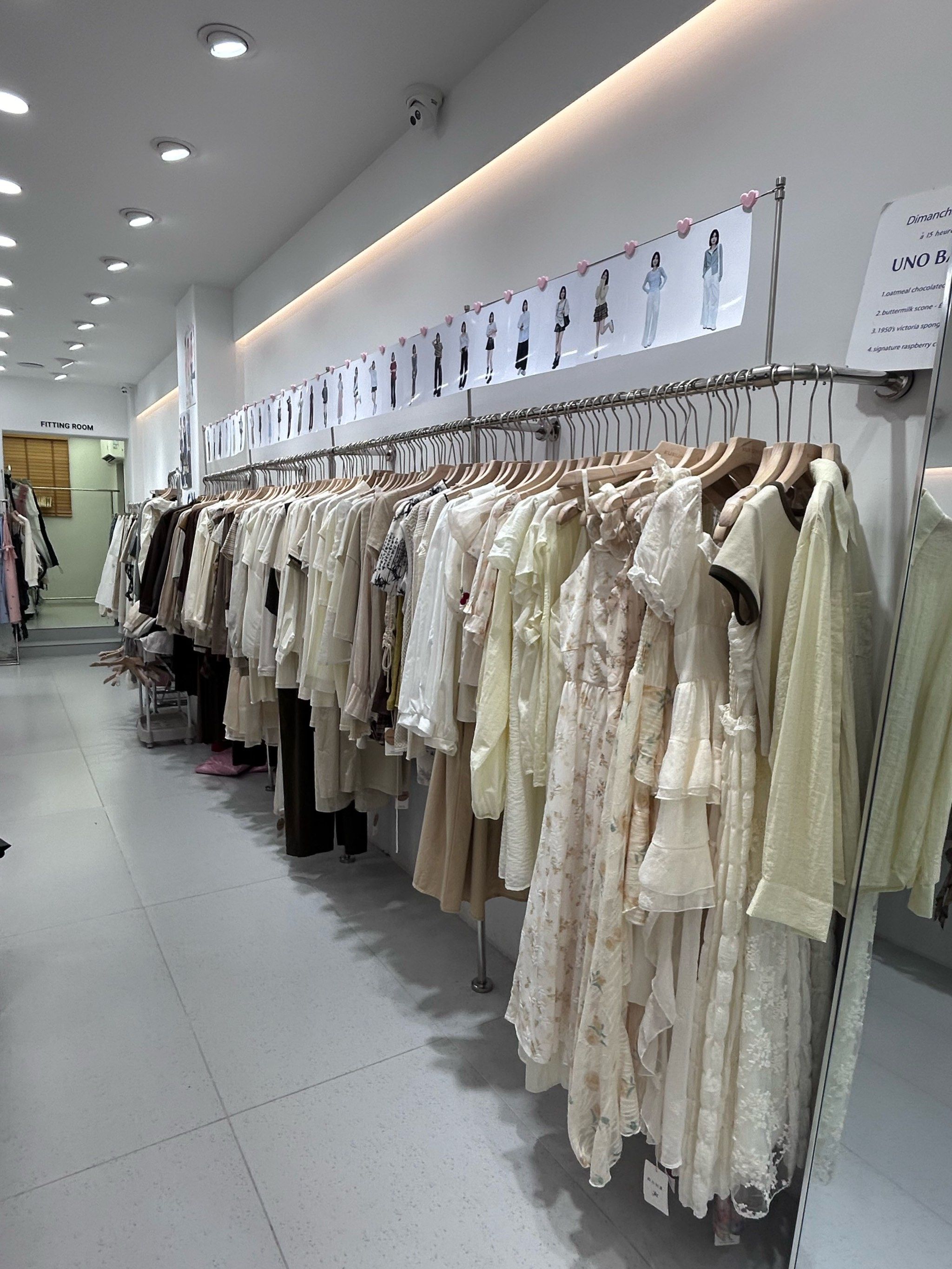 店里新款女装掠影