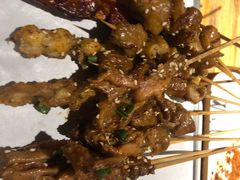 烤羔羊肉串-木屋烧烤(岗顶二店)