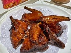 中山妙龄乳鸽-十二粤味·顺德菜·烧鹅点心(五四广场店)