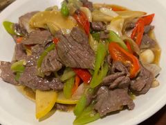酸木瓜炒牛肉-紫滇源云南生态菜(丹凤街店)