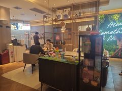 -必胜客(尹山湖歌林公园店)