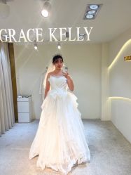 -GRACE KELLY婚纱与礼服(天津店)