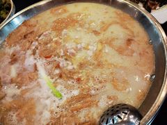 -老来福·非遗酸汤兔(凯旋路店)