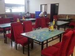 大堂-正亮农家院·海鲜本地菜