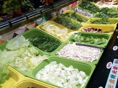 自助取餐区-聚盛源蒸汽海鲜火锅烤肉自助(巨川金海岸购物广场店)