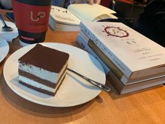 -西西弗书店&矢量咖啡(凯德晶萃广场店)