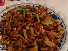 -老闵田螺馆·南昌市井菜·特色小吃(总店)